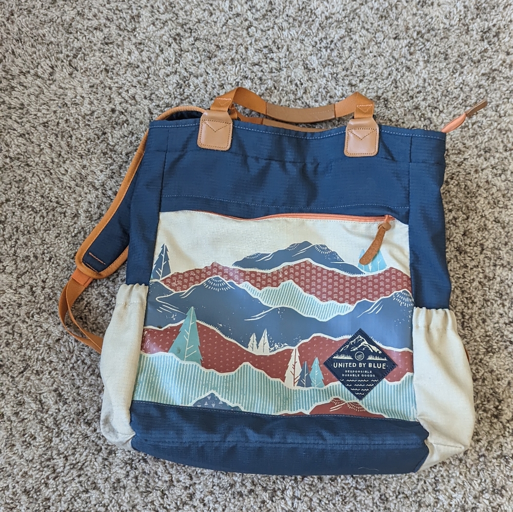 United By Blue 25L Convertible Carryall Pack